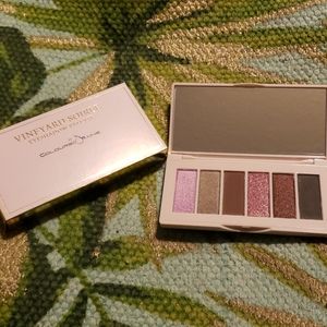 *NEW*Vinyard Soiree Eyeshadow Palette